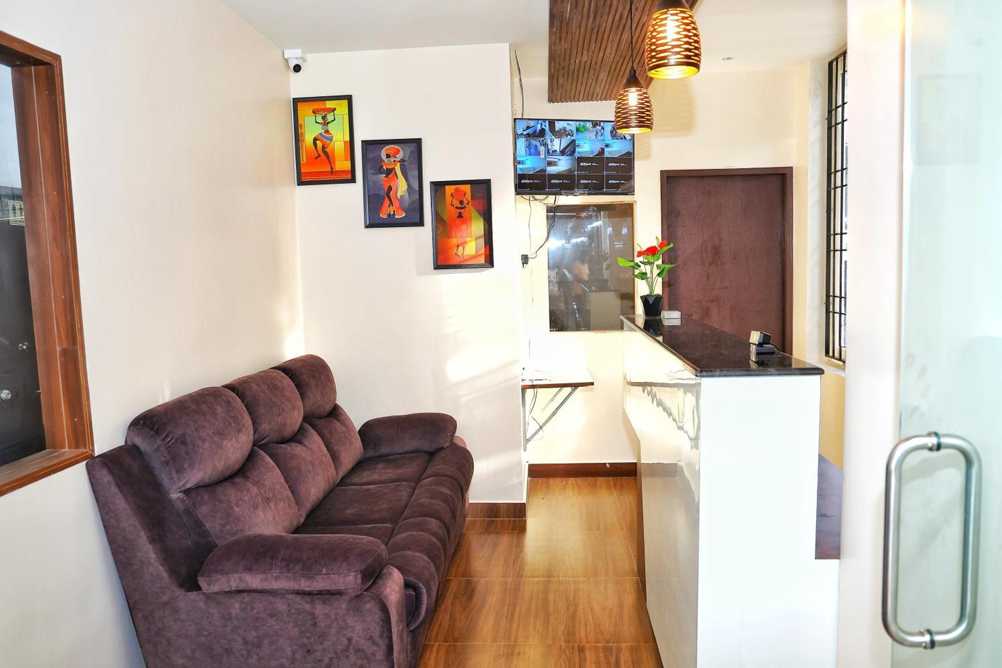 Jn Residency Perungudi Bed & Breakfast Ченай Екстериор снимка